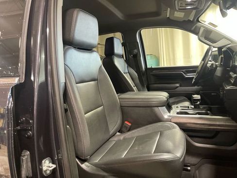 Used 2023 Chevrolet Silverado 1500 LTZ AWD/4WD image 23