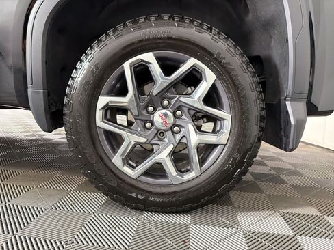 Used 2026 GMC Sierra 1500 Denali w/ Denali Reserve Package AWD/4WD image 9