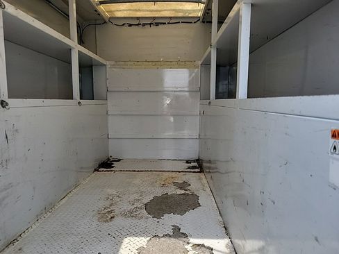 Used 2019 Chevrolet Express 3500 Work Van 2D Chassis w/ Power Convenience Package image 4