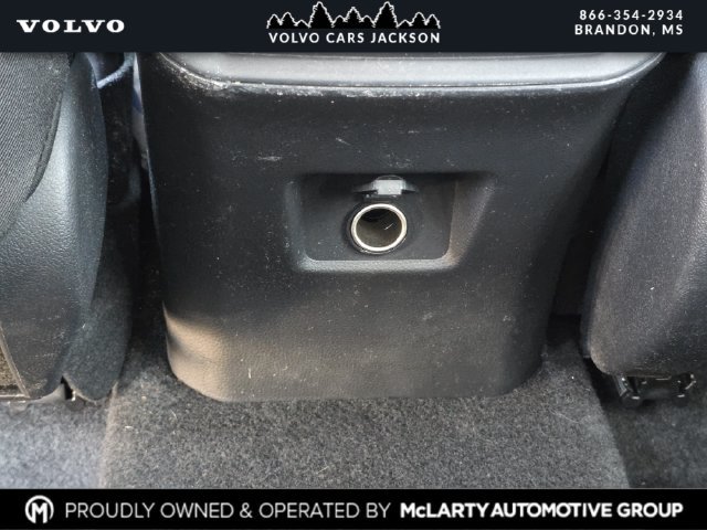 Used 2023 Toyota RAV4 LE AWD/4WD image 19