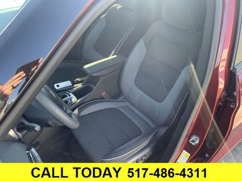 Certified 2023 Chevrolet TrailBlazer LT w/ Convenience Package image 18