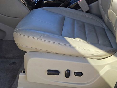 Used 2016 Ford Escape Titanium w/ Equipment Group 301A image 23