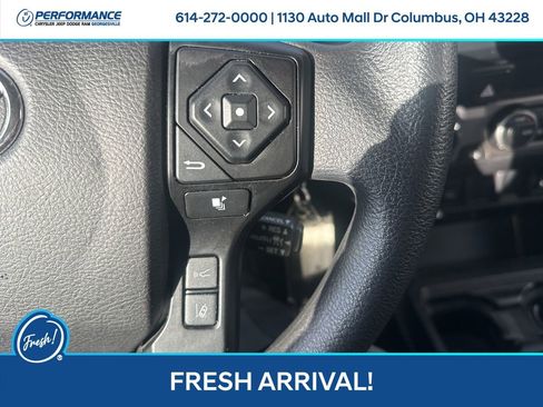 Used 2022 Toyota Tacoma SR image 18