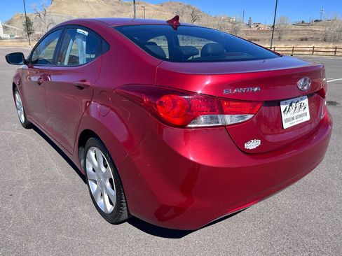 Used 2013 Hyundai Elantra Limited w/ Technology Pkg image 7