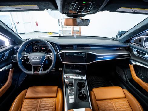 Used 2024 Audi RS 6 performance image 58