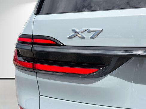 New 2027 BMW X7 xDrive40i w/ M Sport Package AWD/4WD image 10