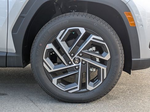 New 2025 Hyundai Tucson Limited image 7