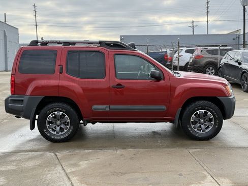 Used 2014 Nissan Xterra PRO-4X image 12