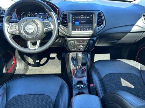 Used 2021 Jeep Compass Trailhawk w/ Sun and Sound Group AWD/4WD image 11