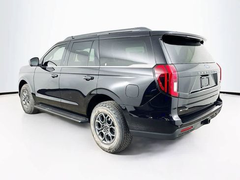 New 2025 Ford Expedition Active RWD image 4