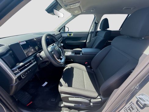 New 2026 Hyundai Santa Fe SE FWD image 13
