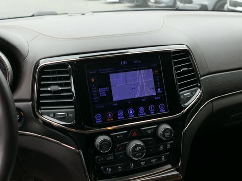 Used 2019 Jeep Grand Cherokee Summit w/ Platinum Series Group AWD/4WD image 20