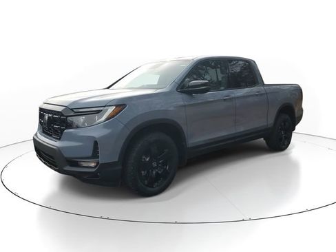 New 2026 Honda Ridgeline Black Edition image 3