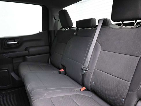 Used 2019 Chevrolet Silverado 1500 Custom Trail Boss w/ Custom Convenience Package AWD/4WD image 12