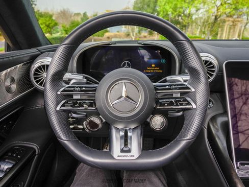 Used 2022 Mercedes-Benz SL 63 AMG 4MATIC image 61