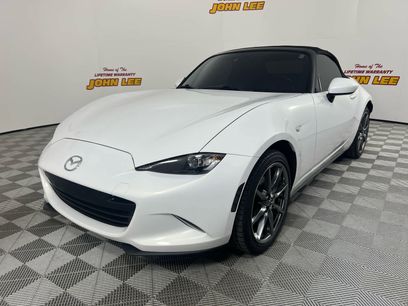 Used 2016 MAZDA MX-5 Miata Grand Touring