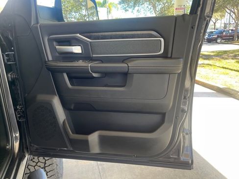 New 2022 RAM 2500 Big Horn w/ Level C Equiment Group image 25