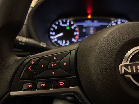 Used 2024 Nissan Sentra SV image 17