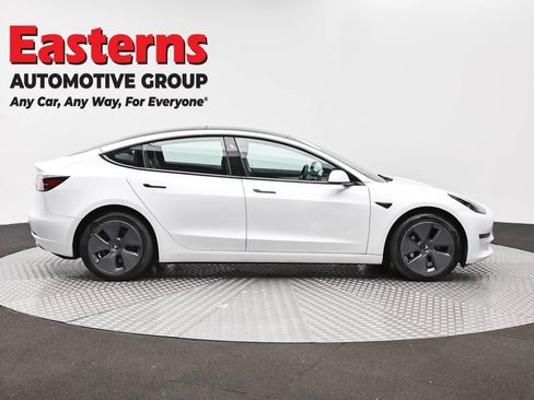 Used 2023 Tesla Model 3 Standard Range RWD image 4