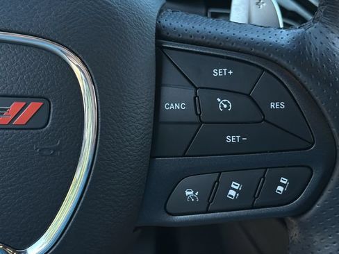 Used 2023 Dodge Durango R/T RWD image 31