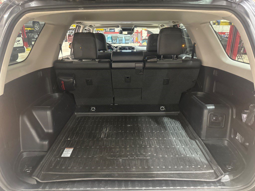Used 2023 Toyota 4Runner SR5 Premium w/ Moonroof Package RWD image 44