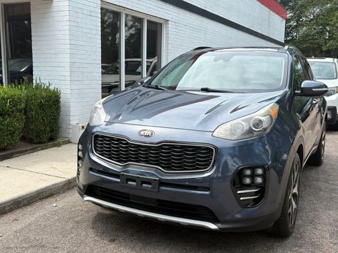 Used 2018 Kia Sportage SX FWD image 2