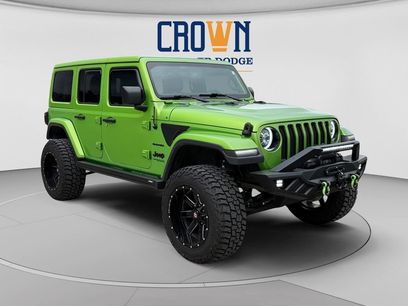 Used 2020 Jeep Wrangler Unlimited Sahara w/ Uconnect 4C Nav & Sound Group