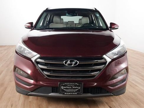 Used 2016 Hyundai Tucson Limited w/ Option Group 03 AWD/4WD image 2
