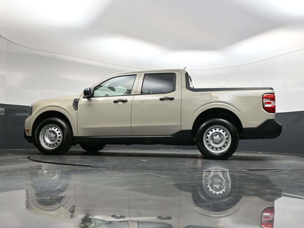 Used 2025 Ford Maverick XL FWD image 46