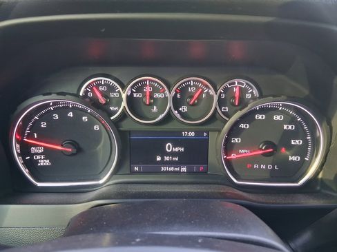 Used 2022 Chevrolet Silverado 1500 RST w/ Safety Package image 7