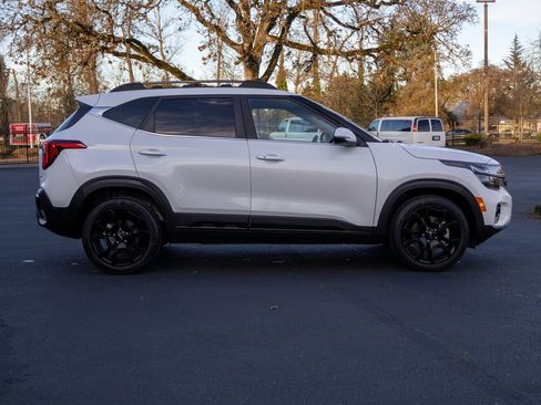 Used 2024 Kia Seltos X-Line image 6