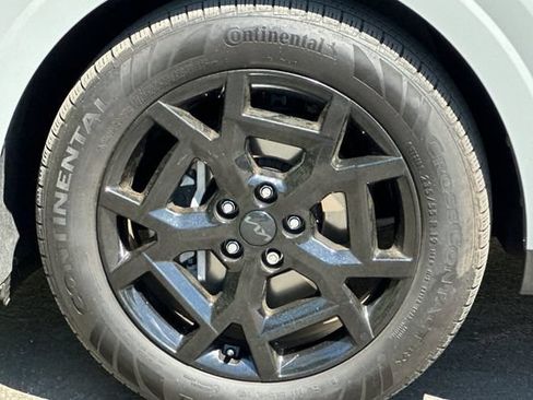 Used 2026 Kia Carnival SX Prestige FWD image 25