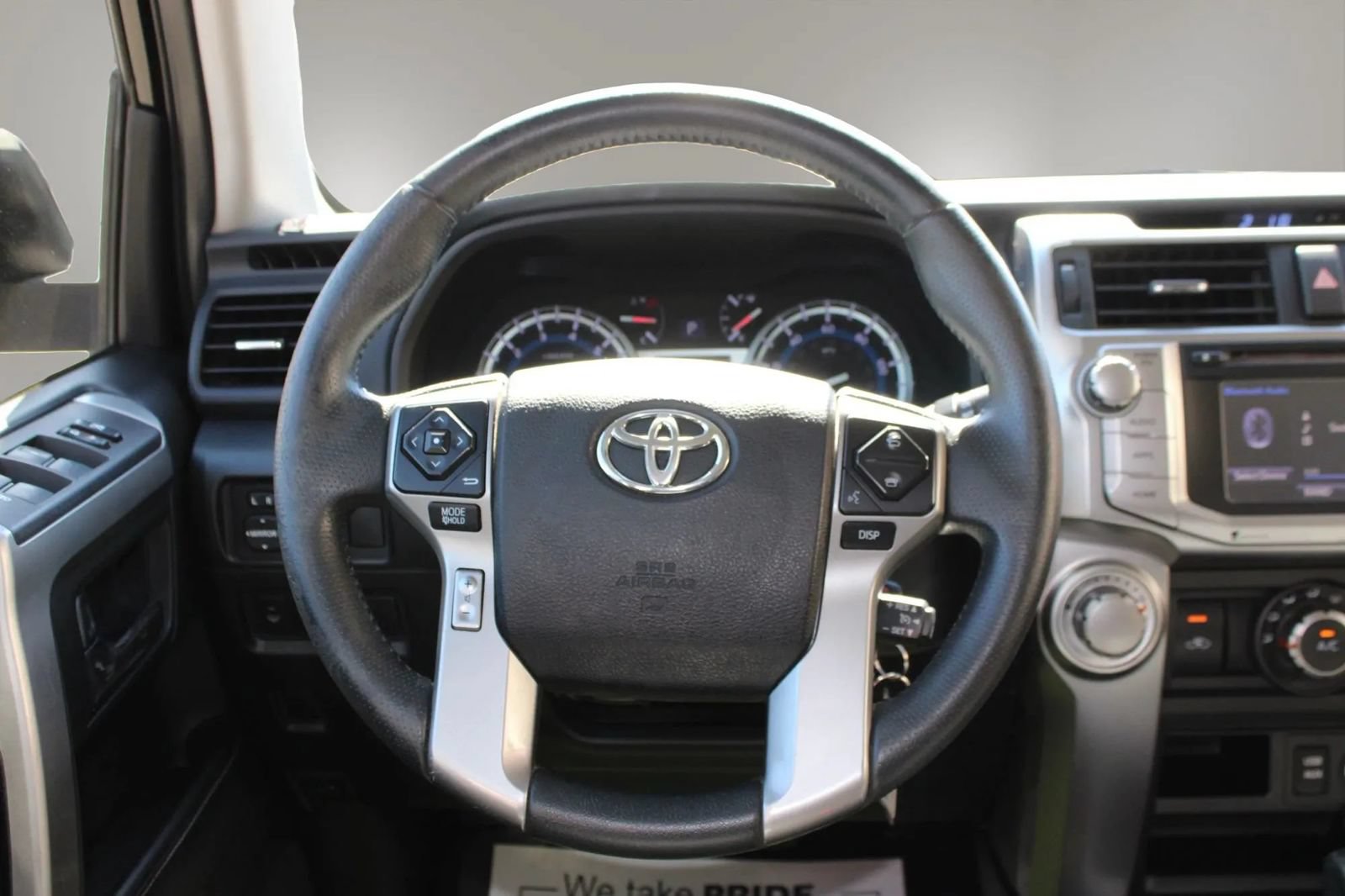 Used 2018 Toyota 4Runner SR5 Premium AWD/4WD image 26