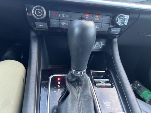 Used 2023 Jeep Compass Latitude image 23