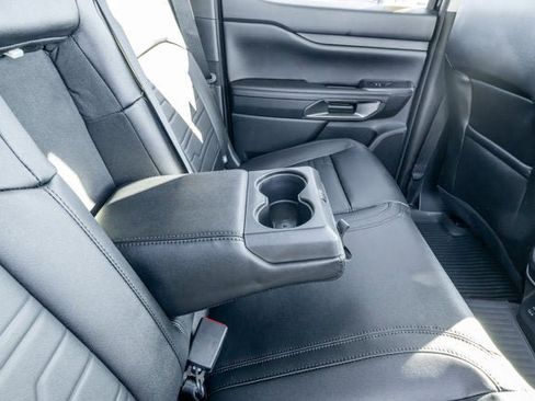 New 2025 Ford Ranger Lariat w/ Black Appearance Package image 13