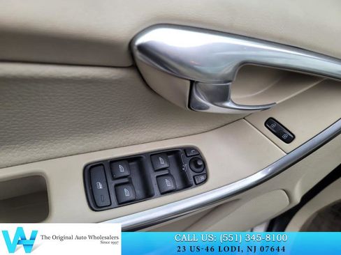 Used 2012 Volvo XC60 3.2 image 12