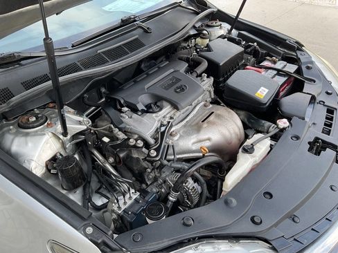 Used 2017 Toyota Camry SE image 48