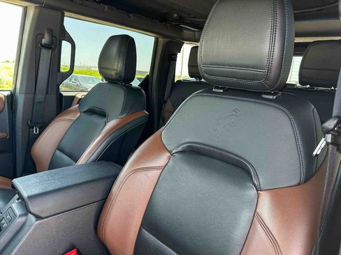 Used 2023 Ford Bronco Outer Banks AWD/4WD image 14