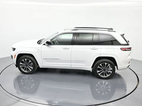 Used 2023 Jeep Grand Cherokee Overland w/ Luxury Tech Group IV image 36