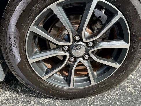 Used 2017 Mitsubishi Lancer ES image 6