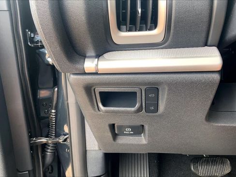 New 2026 Ford Expedition Active RWD image 20