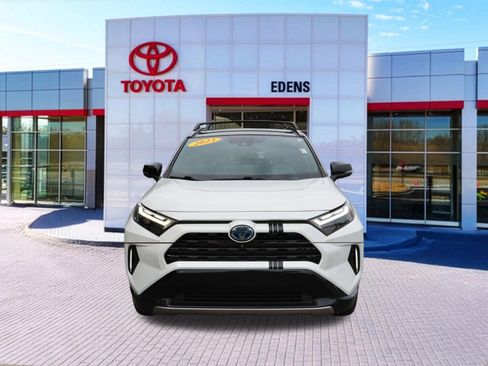 Used 2023 Toyota RAV4 XSE AWD/4WD image 12