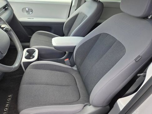 Certified 2024 Hyundai Ioniq 5 SEL RWD image 12