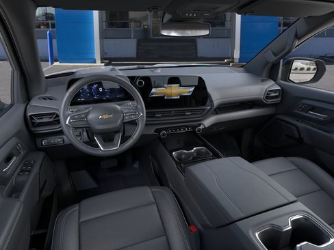 New 2026 Chevrolet Silverado EV LT AWD/4WD image 40