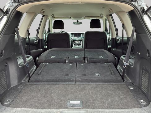 Used 2017 Nissan Pathfinder SV FWD image 9