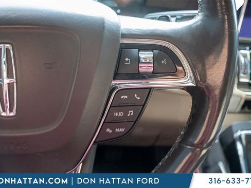 Used 2020 Lincoln Navigator Reserve w/ Luxury Package image 11