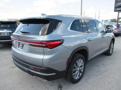 Used 2026 Buick Enclave Preferred FWD image 7