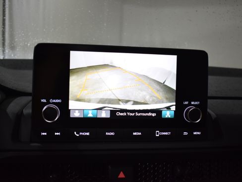 Certified 2025 Honda CR-V Sport image 22