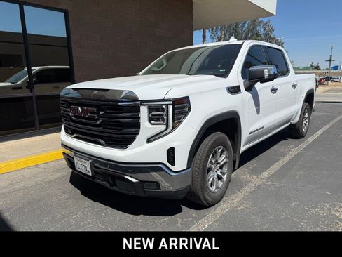 Certified 2025 GMC Sierra 1500 SLT RWD image 1