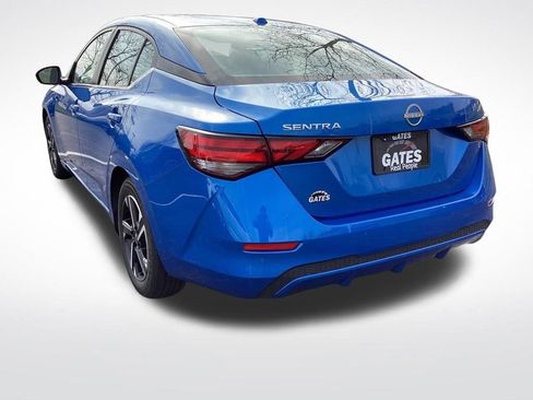 Used 2025 Nissan Sentra SV image 7